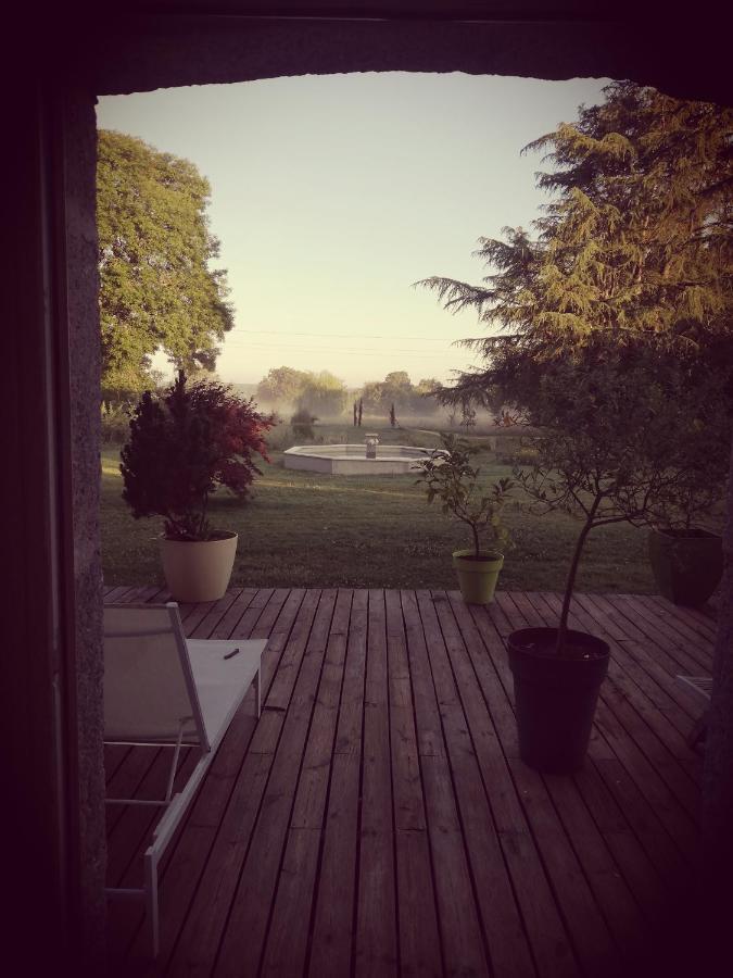 Le Domaine De Panissac Bed and Breakfast Berneuil  Eksteriør billede